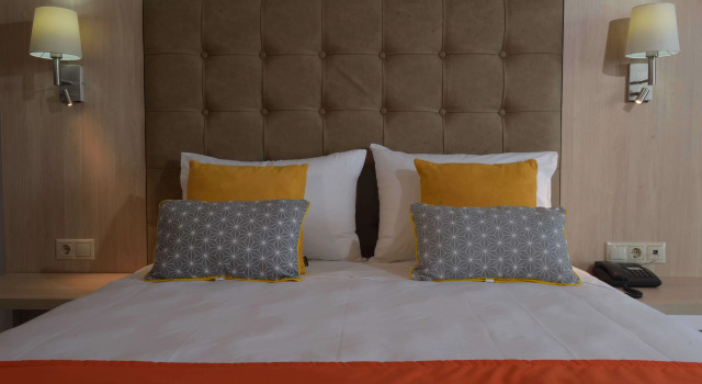 Aristoteles Holiday Hotel And Spa, Забронировать Курортный отель  