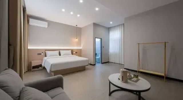 Mangshi Zhushu Homestay
