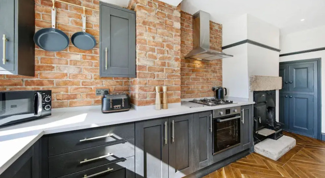 Коттедж Host Stay Charnwood Cottage