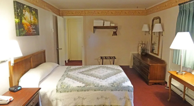 Люкс Amish Country Motel