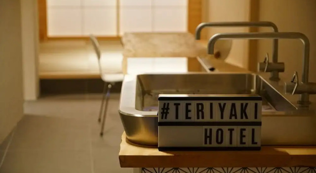 Коттедж Teriyaki Hotel