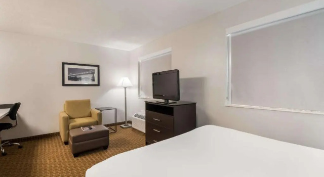 Одноместный номер Standard MainStay Suites Chattanooga Hamilton Place