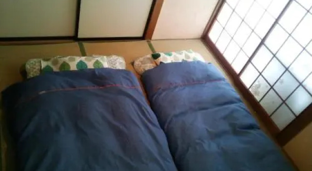 Hutte Lied, Prenota Hotel Komoro Nagano