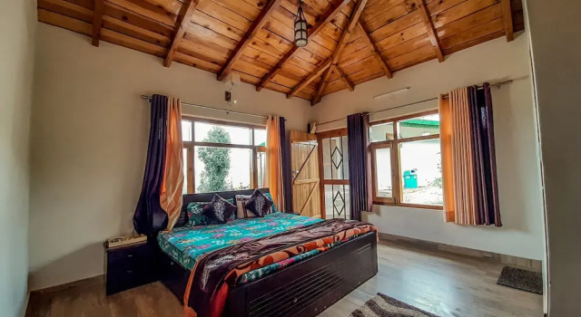 Oak Climbing Resort, Boek Resort Pangot Uttarakhand