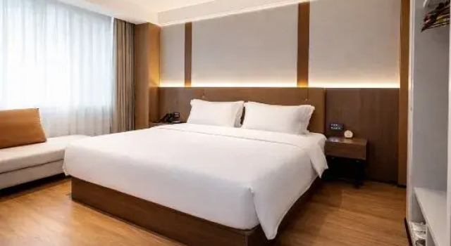Семейный люкс Jiudu Hotel
