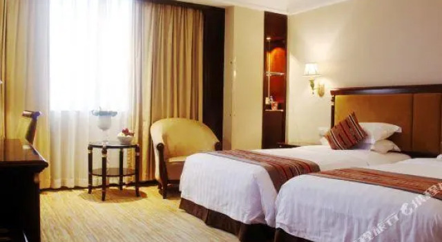 Номер Standard New Century Zhejiang Xiaoshan Hotel