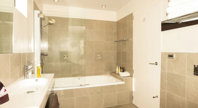 Апартаменты Luxury Village Lake Luxury Apartments