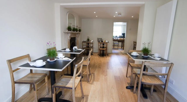 Kennington B & B, Забронировать Отель «постель и завтрак» Отели Большого Лондона с завтраком, Завтраки