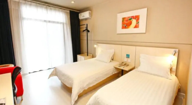 Номер Standard JinJiang Inn Nanchang Bayi Square Ximazhuang
