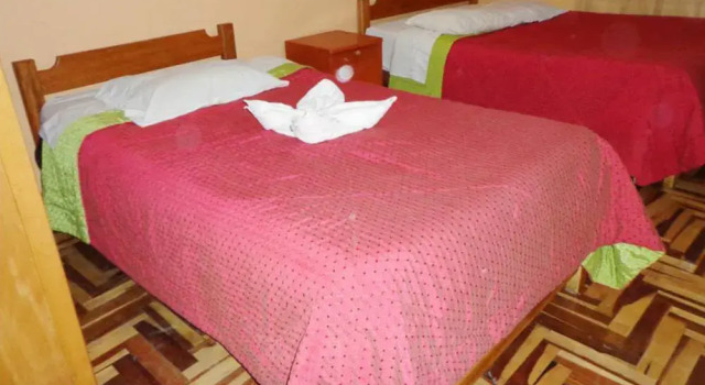 Hostal Apurimak, Rezerwuj Hotel Puno Peru, w pobliżu Puno Cathedral