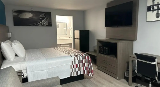 Номер Deluxe Days Inn by Wyndham Camden AR