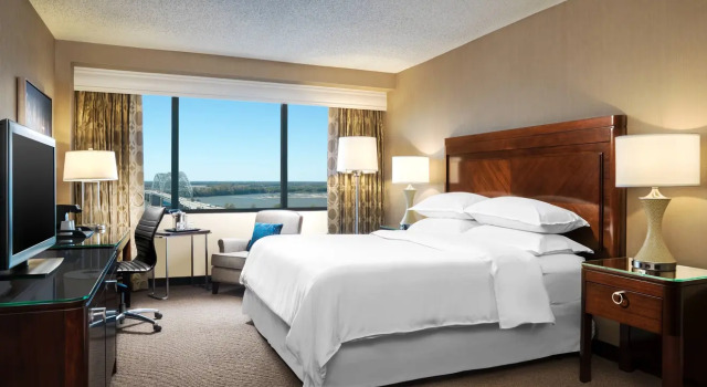 Deluxe Zimmer Sheraton Memphis Downtown Hotel