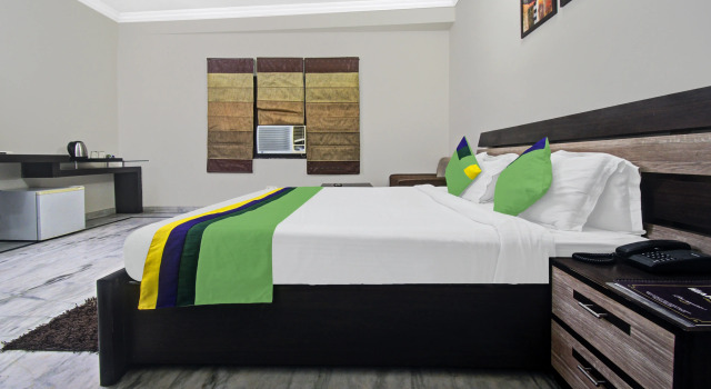 Номер Standard Treebo Maharaja Residency Family Hotel