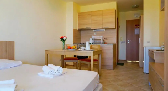 Морски апартаменти Джулая Морнинг - Sea View Apartments July Morning, Забронировать Апартаменты/квартира Апартаменты Каварны, Апартаменты/квартира
