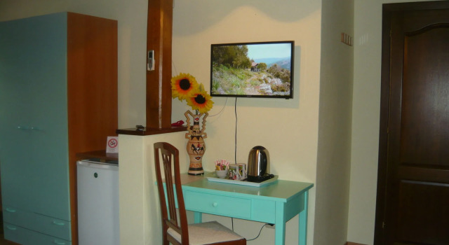 Li Muntigeddi, Buchen Sie Bed & Breakfast Hotels in San Teodoro mit Pool, Schwimmbad
