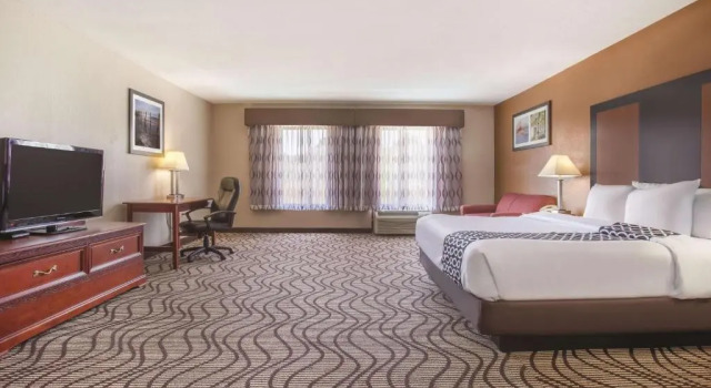 Люкс Baymont by Wyndham Moss Point Pascagoula