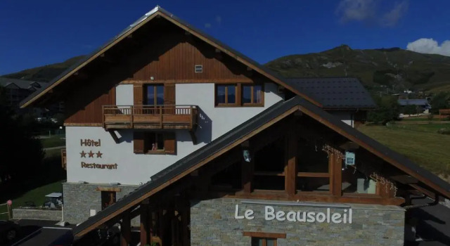 Chalet-Hôtel Le Beausoleil, The Originals Relais, Забронировать Шале Фонкуверт-ла-Тусюир Ле Сибель