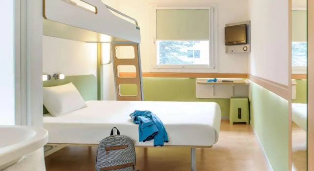 Номер Standard ibis budget Duisburg City am Innenhafen