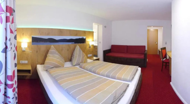 Gästehaus Café Heck Titisee, Reserva ahora Hotel Hoteles en Baden-Wurtemberg con aparcamiento, Aparcamiento