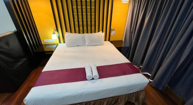 Полулюкс Raintree Resort Suites
