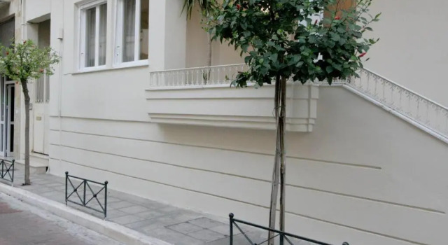 Colorful 110 m2 house in Chania City Center!, Забронировать Отель Ханья периферийная единица Ханья, рядом с Муниципальный рынок Ханьи