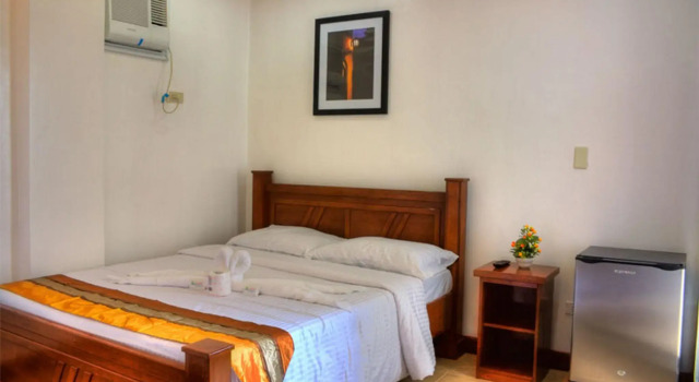 Angelyn's Dive Resort