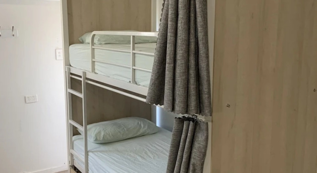 Кровать в общем номере Mummas Hostel Surfers Paradise - 18 to 40 years old - Passport Only