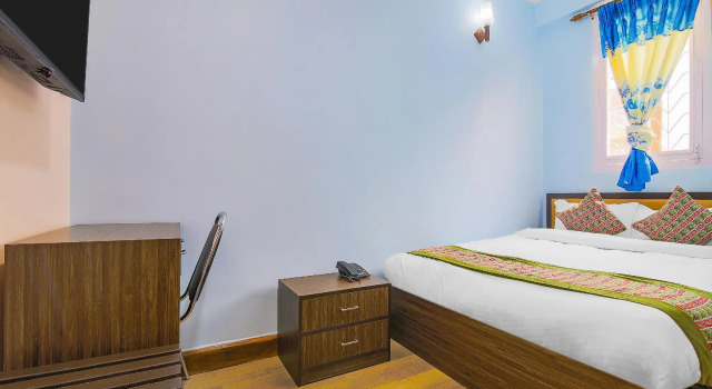 Люкс OYO 352 Hotel Konark Inn