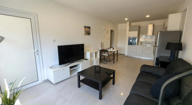 MH Apartments AB13