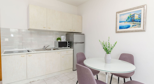 Апартаменты с балконом Apartments Marin
