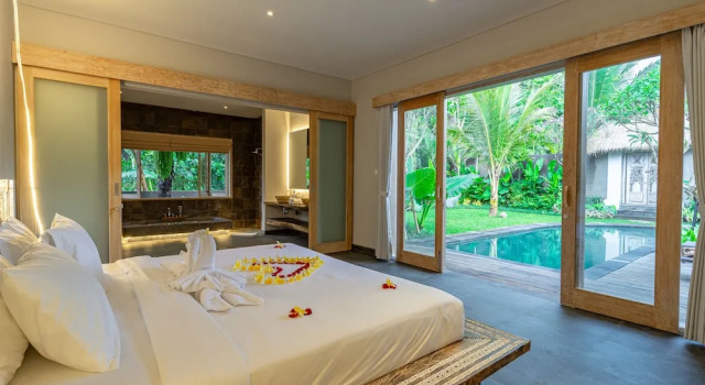 Brand new Luxury 3BR villa Ethnic Ubud 1, Забронировать Вилла Убуд Гианьяр