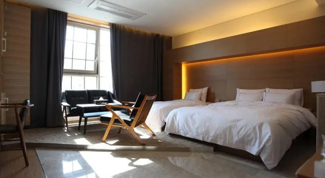 Двухместный люкс Business Design Hotel LUV