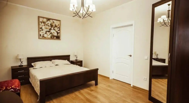 Apartamenty "Cafe de Flora", Забронировать Апартаменты/квартира Отели Санкт-Петербурга с парковкой, рядом с Академическая, Парковка