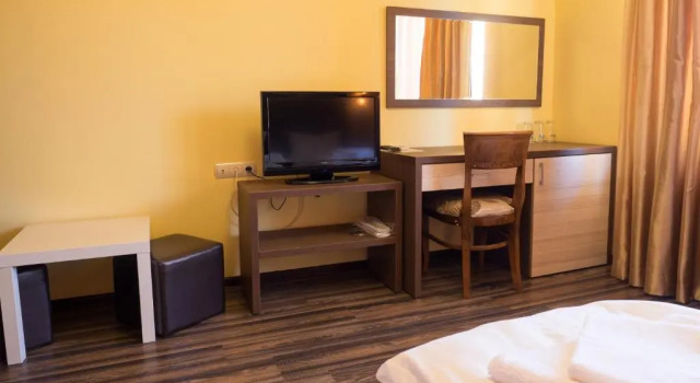 Полулюкс City Blagoevgrad Family Hotel