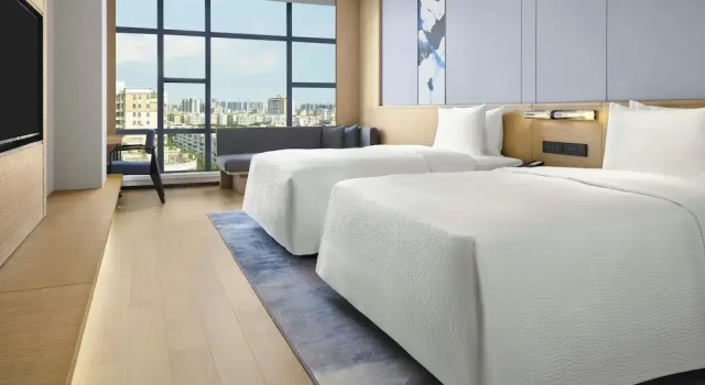 Четырёхместный номер Premier с видом на город Fairfield by Marriott Guangzhou Huadu