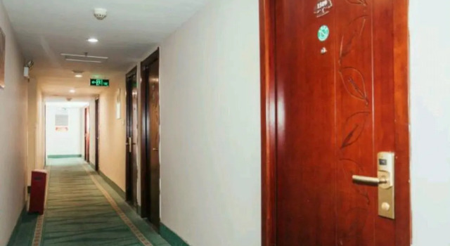 Seven Days Preferred Hotel (Handan Railway Station Handan Road), Boek Hotel Handan 