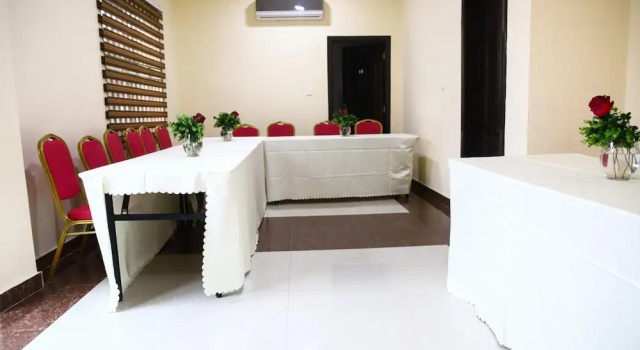Janjay Hotel
