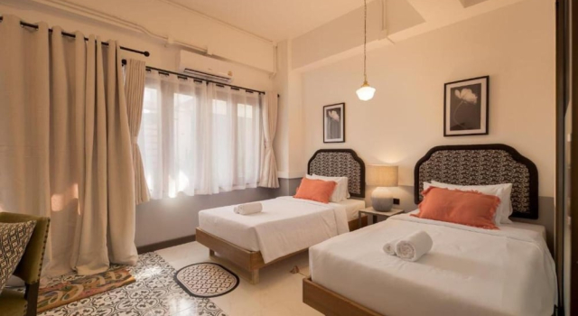 Номер Deluxe с балконом и с видом на сад Chinoir Boutique Phuket Town