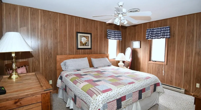 Четырёхместный коттедж с 5 комнатами с балконом Brigadoon - 5 Bedroom Retreat