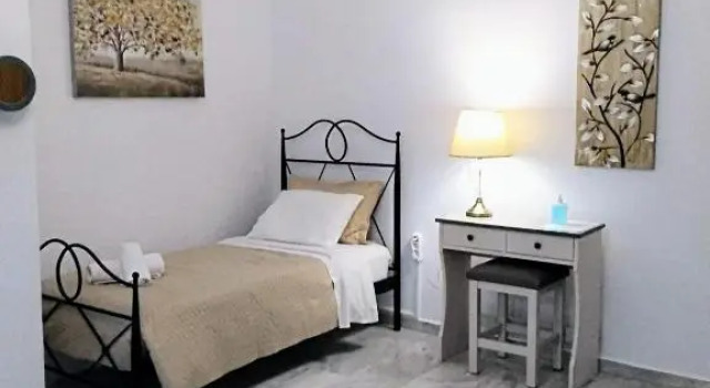 Апартаменты Deluxe Idomeneas Apartments