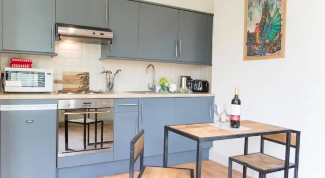 Host Stay Apartment 2 York Terrace, Varaa Huoneisto Asunnot kohteessa Merseyside, Huoneisto