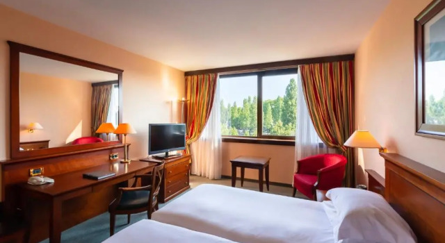 Двухместный номер Guest Hilton Strasbourg