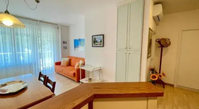 Апартаменты Beachfront Flat With a Stunning Terrace