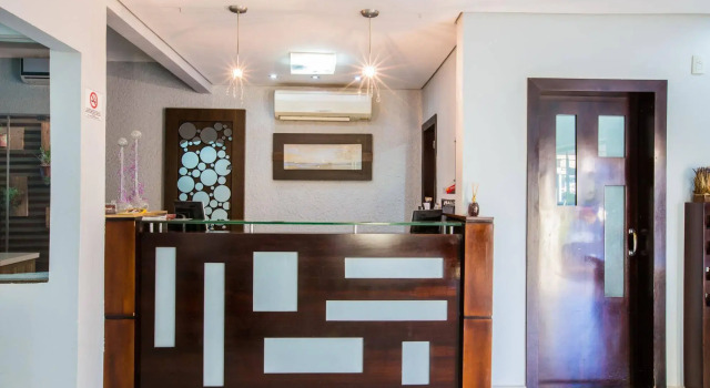 Maximus Sottile - by Easy Hotéis, Book Hotel Ji Parana 