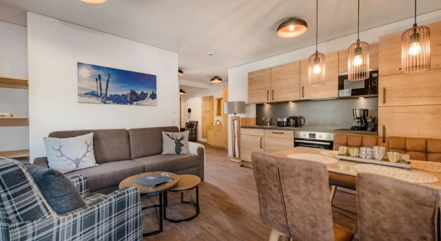 Апартаменты Comfort с балконом AlpenParks Hotel & Apartment Hochkönig