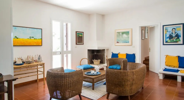 Villa On Seaside With Pool, Puglia