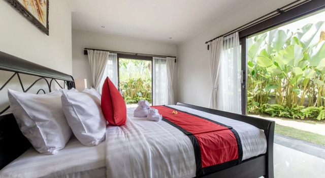 Villa Cendrawasih, Rezervovat Vila Hotely v Bali se snídaní, Snídaně