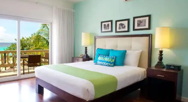 Двухместный полулюкс с видом на сад Sandy Haven Resort