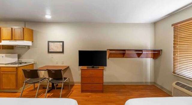 Четырёхместная студия Standard Extended Stay America Select Suites - Lubbock - South