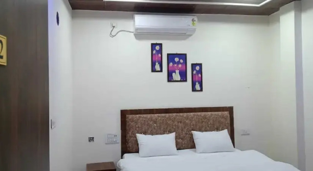 Номер Deluxe Hotel Royal Sagar By GRB